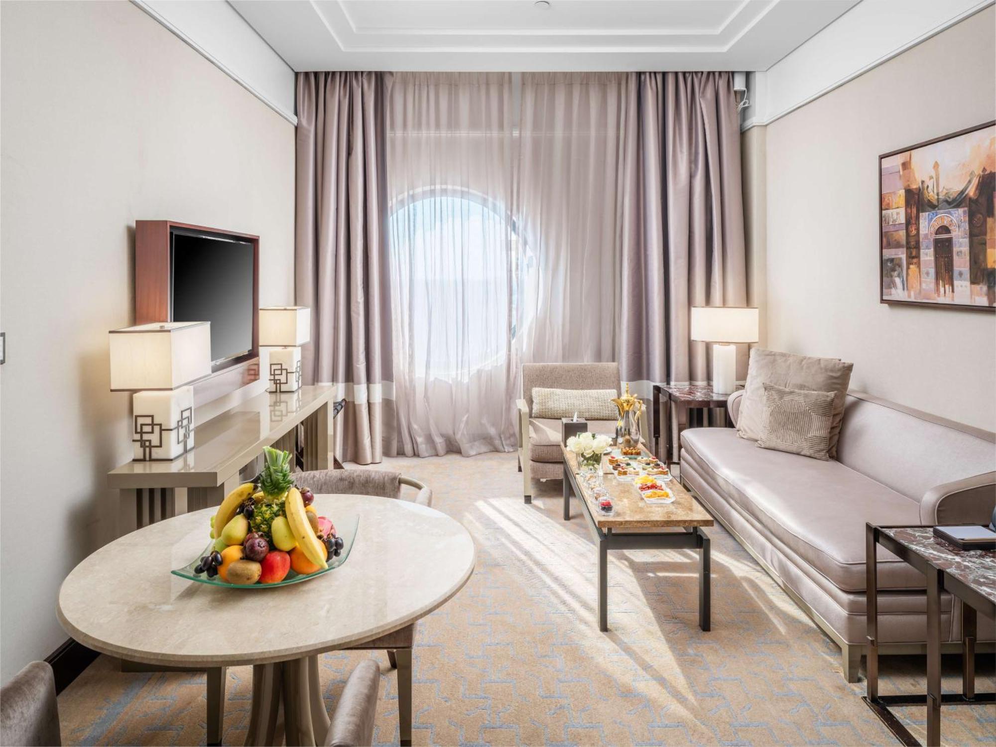 The Hotel Galleria Jeddah, Curio Collection By Hilton Exteriér fotografie A suite at the hotel